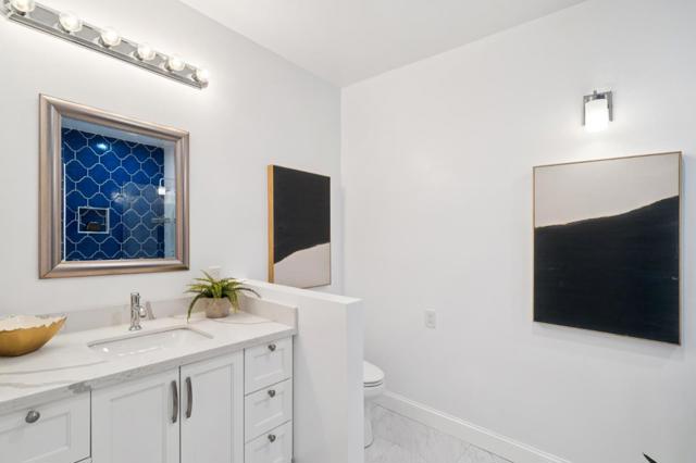 30003006 26th Street, San Francisco CA: https://media.crmls.org/mediaz/7a427923-7e96-4c15-8248-19983573ddab.jpg