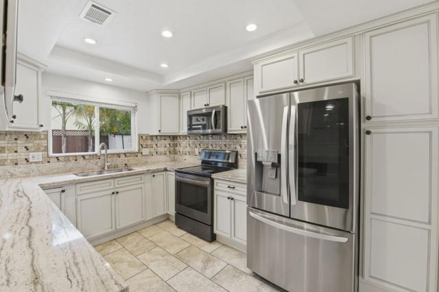 222 Belden Drive, San Jose CA: https://media.crmls.org/mediaz/7a42dbc0-417f-48f3-b2f7-11690473e727.jpg