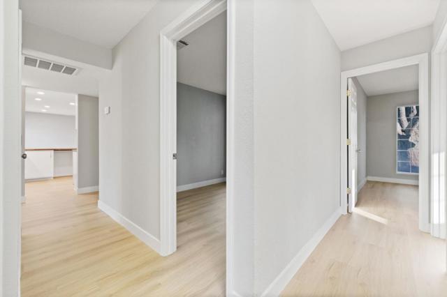 861 Mulcaster Court, San Jose CA: https://media.crmls.org/mediaz/7a42e796-4015-4195-814e-3ae0d2fc5028.jpg