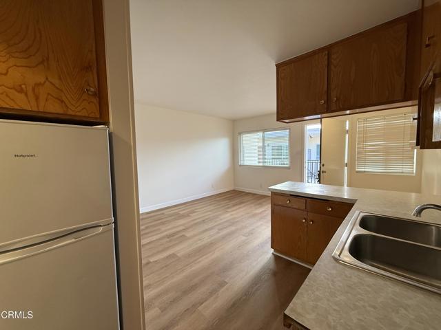 Detail Gallery Image 5 of 15 For 1171 E Meta St #16,  Ventura,  CA 93001 - 1 Beds | 1 Baths