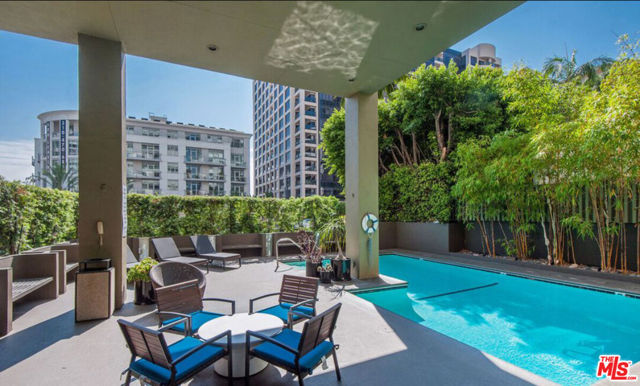 10701 Wilshire Boulevard, Los Angeles CA: https://media.crmls.org/mediaz/7a437c1b-f956-484e-be3b-da349770977e.jpg