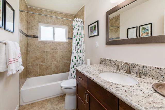 4737 Baylor Dr, San Diego CA: https://media.crmls.org/mediaz/7a446909-5e8e-40a7-8d65-064ae72d9f85.jpg