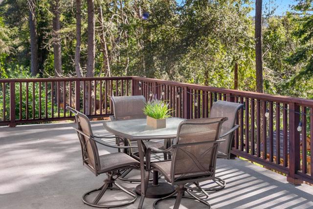 24 Terrace Way, Felton CA: https://media.crmls.org/mediaz/7a449d72-801f-4a6f-a4d6-028814c519c2.jpg