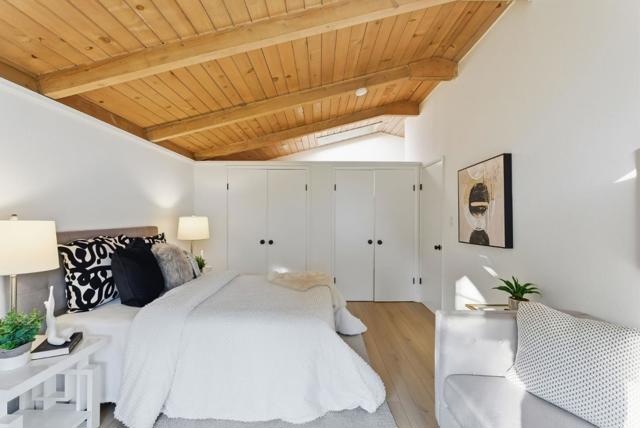 278 Monroe Drive, Mountain View CA: https://media.crmls.org/mediaz/7a44a164-3524-4f40-8d93-0cd3391a3788.jpg