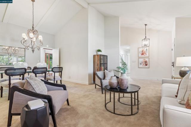 924 Cheyenne Dr, Walnut Creek CA: https://media.crmls.org/mediaz/7a45ca90-97a9-4f18-aa33-7ddbc81b7fcf.jpg