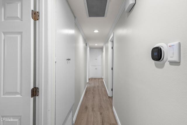 Detail Gallery Image 18 of 45 For 1036 Stanford Dr, Simi Valley,  CA 93065 - 5 Beds | 2/1 Baths