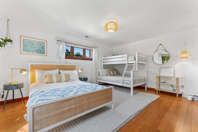 4790 Opal Cliff Drive, Santa Cruz CA: https://media.crmls.org/mediaz/7a472ece-c827-483b-884b-877a5295cdd5.jpg