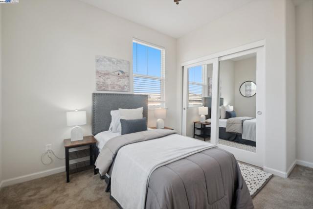 1109 Marsala Cir, Salinas CA: https://media.crmls.org/mediaz/7a479d64-abf7-4714-9ce6-9985d8c29f1e.jpg