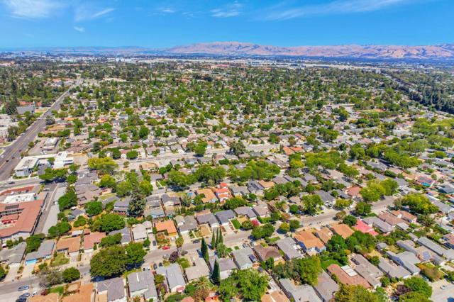 2444 Fernwood Avenue, San Jose CA: https://media.crmls.org/mediaz/7a47f37c-0c5e-4437-a585-f16670103f6b.jpg
