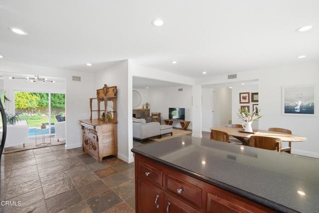 Detail Gallery Image 23 of 61 For 180 Cathy Dr, Newbury Park,  CA 91320 - 4 Beds | 2 Baths