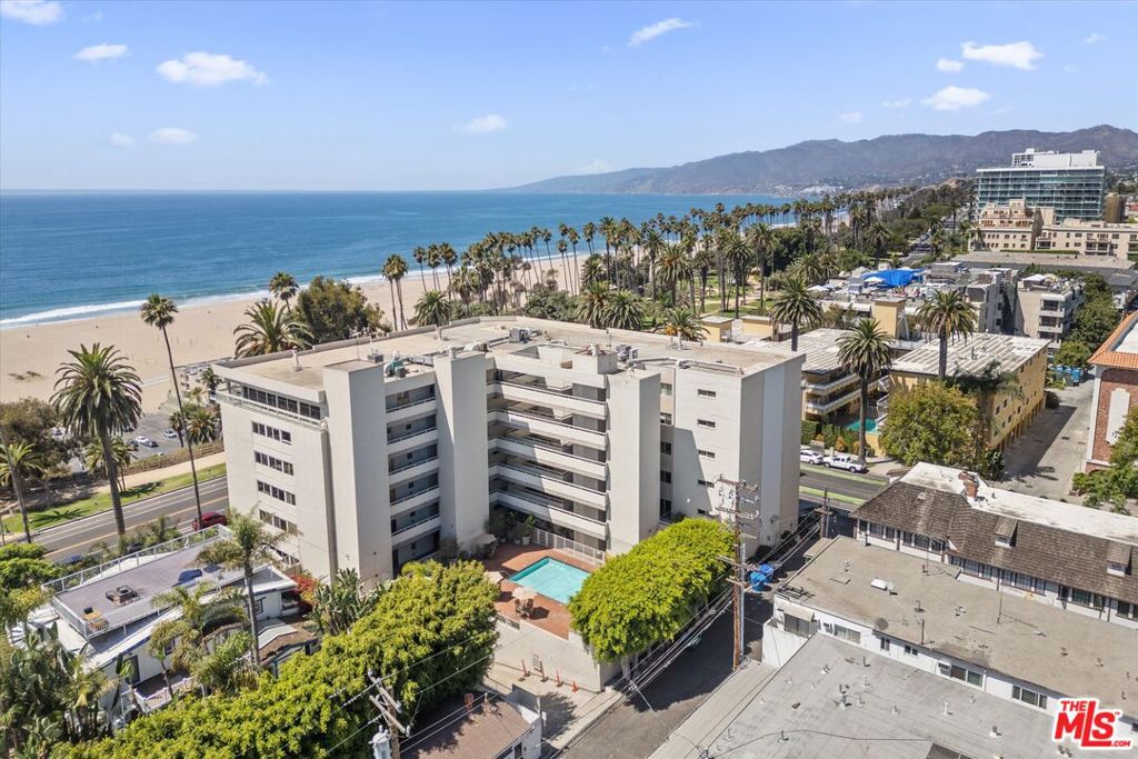 801 Ocean Avenue #305