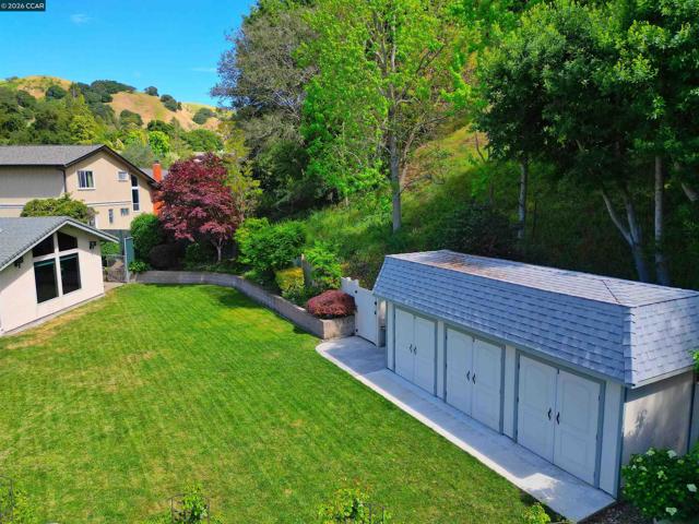 Image 28 of 60 For 2810 Wright Ave