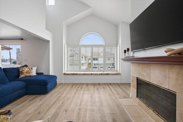 Detail Gallery Image 19 of 57 For 264 Hollywood Bld, Oxnard,  CA 93035 - 4 Beds | 3 Baths