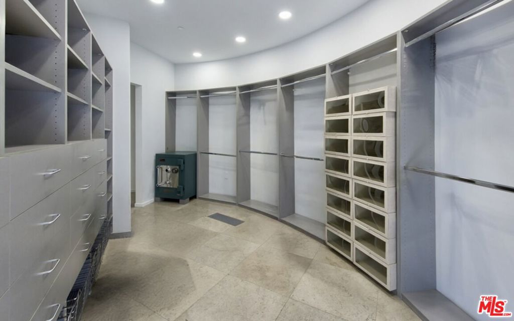 MLS #26777743 image #22