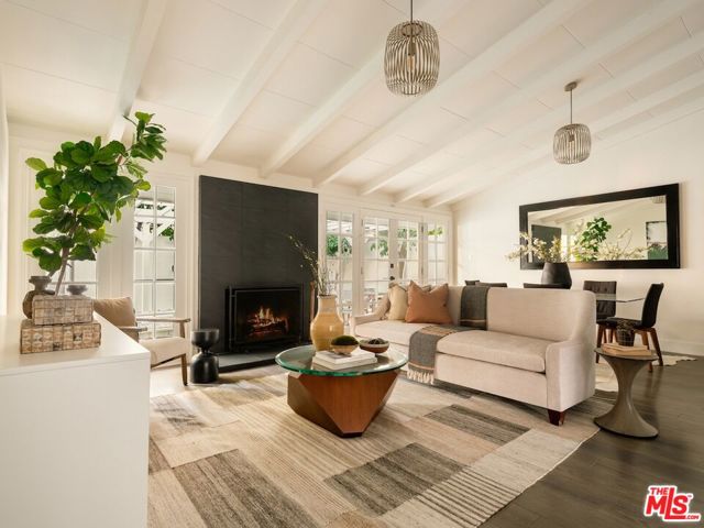14300 Runnymede Street, Van Nuys CA: https://media.crmls.org/mediaz/7a4a32bb-166e-4d6d-a5e8-1db852d42ddd.jpg