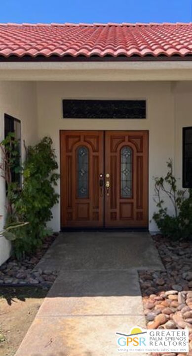 Image 43 of 47 For 1399 Via Donna