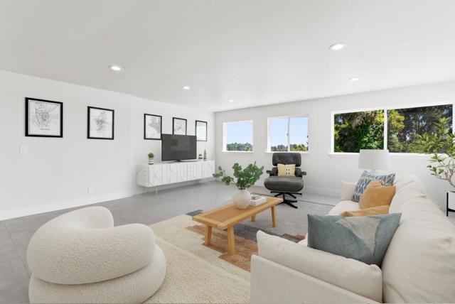 532 Moonrise Lane, Aptos CA: https://media.crmls.org/mediaz/7a4bd9b9-beb2-4be0-8b73-d118f9d8013b.jpg