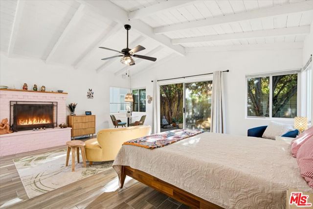 1328 E Camino Primrose, Palm Springs, CA 92264