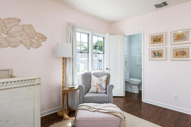 Detail Gallery Image 23 of 44 For 3600 Buena Vista Ave, Glendale,  CA 91208 - 3 Beds | 2/1 Baths