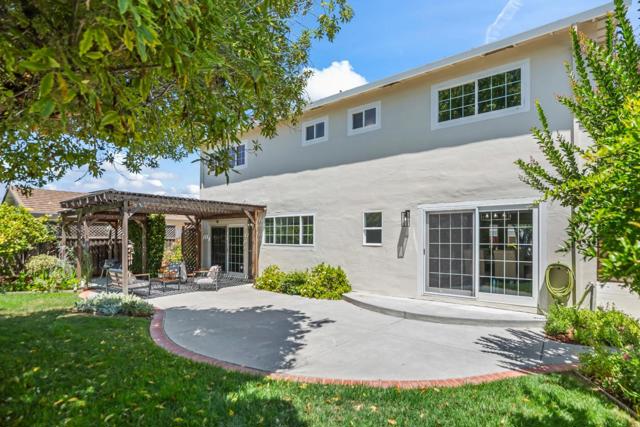 1643 Finch Way, Sunnyvale CA: https://media.crmls.org/mediaz/7a4e90fd-9dd1-4e12-8e07-6b0ac57cf57c.jpg