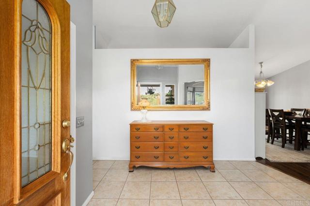 Detail Gallery Image 9 of 49 For 11106 Calgary Way, Valley Center,  CA 92082 - 3 Beds | 2 Baths