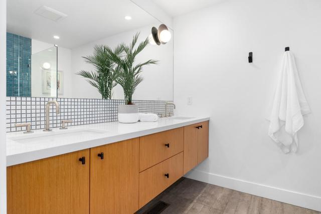 230 Thunderbird Drive, Aptos CA: https://media.crmls.org/mediaz/7a4f6ec2-dba1-44c4-9082-a1e006ddf9d4.jpg