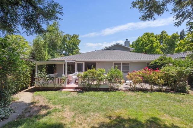 227 Santa Margarita Avenue, Menlo Park CA: https://media.crmls.org/mediaz/7a4fc240-d066-44a6-bd44-a09509aaf61f.jpg