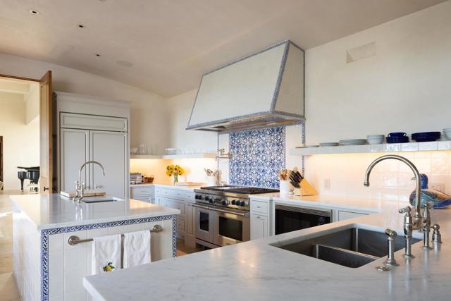 20 Long Ridge Trail, Carmel CA: https://media.crmls.org/mediaz/7a4ff0d2-035e-40f3-a3d6-f739a5137d56.jpg