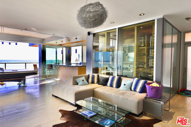 24826 Malibu Road, Malibu CA: https://media.crmls.org/mediaz/7a505be3-36ba-41b3-b13d-fd2b888d127b.jpg