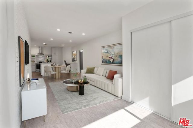 262 Macdonald Street, Pasadena CA: https://media.crmls.org/mediaz/7a50e178-78da-4888-ac04-b03e2e619702.jpg