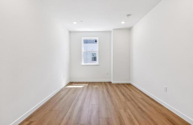 818 Redberry Way, San Jose CA: https://media.crmls.org/mediaz/7a5172d5-d743-4d53-a689-1d2f9dd39b41.jpg