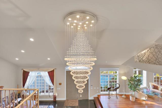 8451 Goldenrod Circle, Gilroy CA: https://media.crmls.org/mediaz/7a5245da-917d-4e6f-b56e-bcd138da0e61.jpg