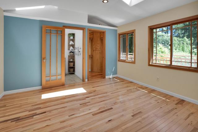 895 Forest Way, Brookdale CA: https://media.crmls.org/mediaz/7a525f5b-e221-4944-a8c7-641913848270.jpg