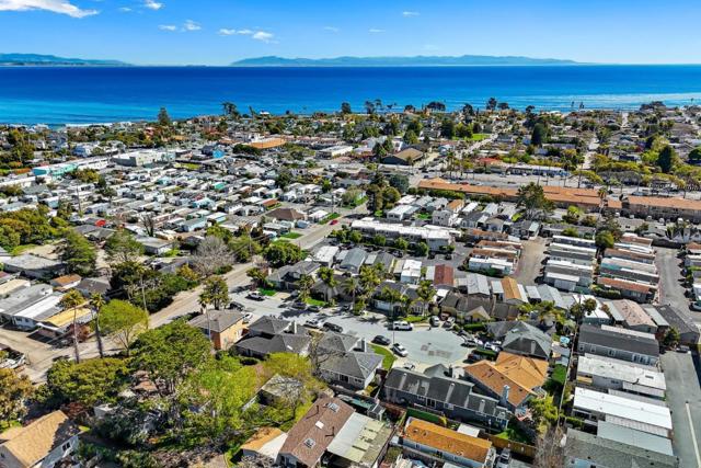 3715 Tranquility Court, Santa Cruz CA: https://media.crmls.org/mediaz/7a53b8aa-4e14-46cb-8995-14c9b88ac84e.jpg