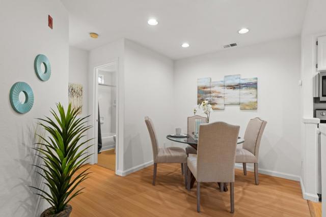 5981 Lake Hennessy Court, San Jose CA: https://media.crmls.org/mediaz/7a53ed71-bcec-4490-aecc-2f26812ad2a0.jpg