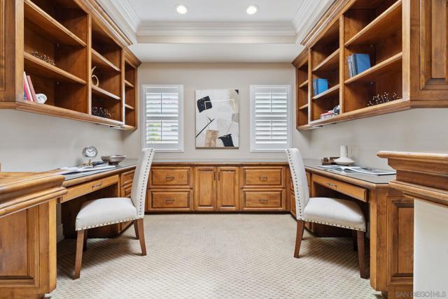 14351 Via Baroda, San Diego CA: https://media.crmls.org/mediaz/7a53f49c-79a9-4563-bbc2-a70fab6e27e7.jpg