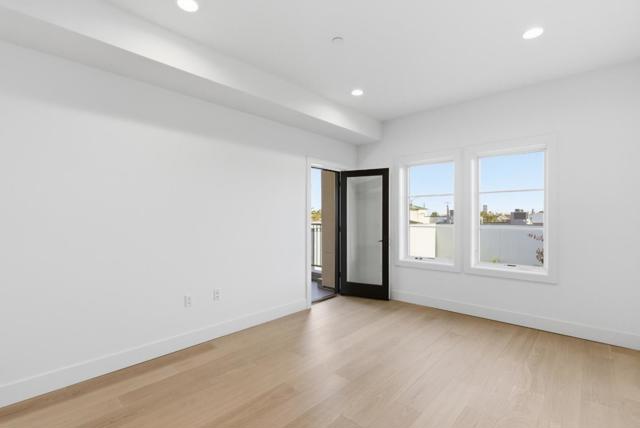 560 El Camino Real, San Carlos CA: https://media.crmls.org/mediaz/7a5400c4-6914-4b1e-9441-1a3144e569de.jpg