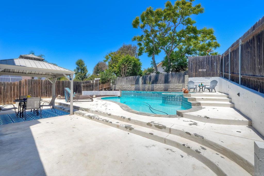 520 Barnett Drive - photo 17