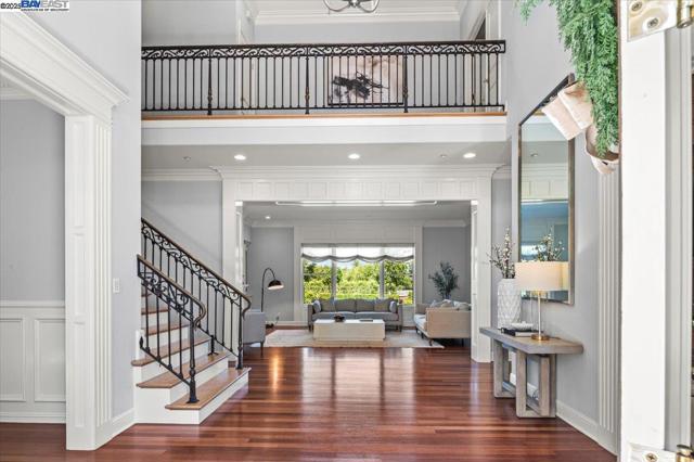 1137 Via Di Salerno, Pleasanton CA: https://media.crmls.org/mediaz/7a562b31-5647-47e4-8305-b9de45fcdde3.jpg