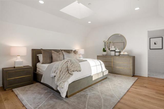 1476 Drake Avenue, Burlingame CA: https://media.crmls.org/mediaz/7a56db0c-dfd3-462b-8ca0-39aba5f325c0.jpg