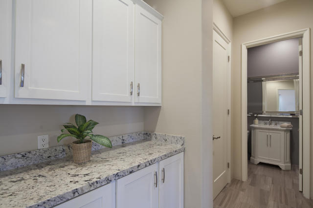 HO-49412Escalante-030