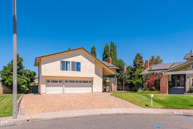 1589 N Alva Circle, Simi Valley CA: https://media.crmls.org/mediaz/7a57c571-134a-40e1-9e00-32961c3ba4c2.jpg
