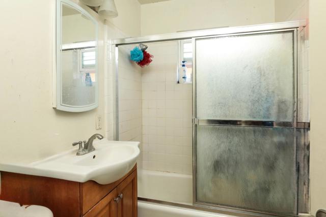 494 Dover Way, Campbell CA: https://media.crmls.org/mediaz/7a582e14-2951-4f27-abe2-b5c929f820d9.jpg