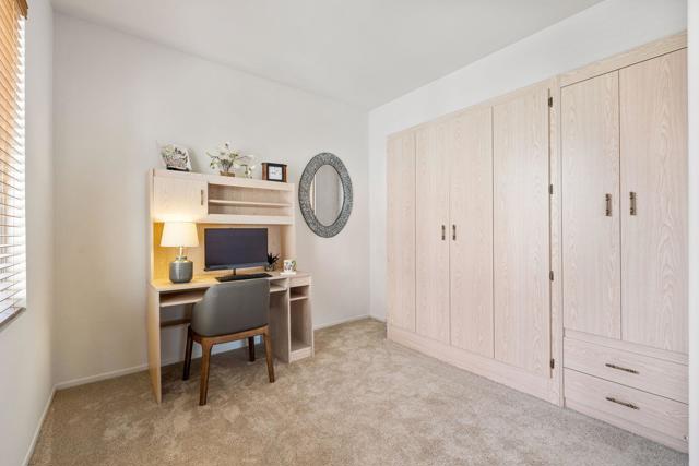 38995 Brandywine Avenue, Palm Desert CA: https://media.crmls.org/mediaz/7a584cc2-776f-4ad3-91dd-5e819434c132.jpg