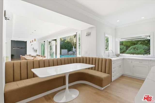 2003 El Cerrito Place, Los Angeles CA: https://media.crmls.org/mediaz/7a59cda7-e645-46de-82f6-ca0e047f0f4d.jpg