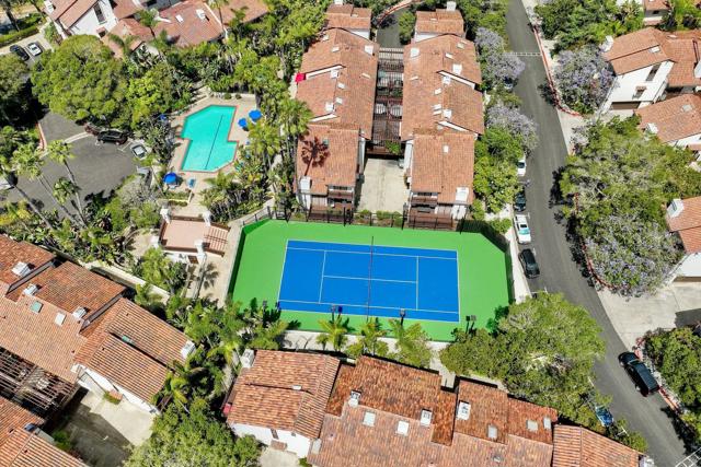 Image 39 of 49 For 8666 Villa La Jolla Drive  4