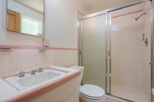 774 Chestnut Street, San Carlos CA: https://media.crmls.org/mediaz/7a5a5d7d-7fe1-4012-8e8d-816222eec76b.jpg