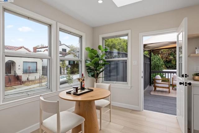 351 Elder Ave., Millbrae CA: https://media.crmls.org/mediaz/7a5b3216-07a9-4494-9e4f-66480ddbfcbb.jpg