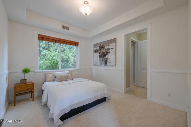758 Camino Dos Rios, Thousand Oaks CA: https://media.crmls.org/mediaz/7a5b5aa1-9258-4e9d-b712-758caccbfb07.jpg