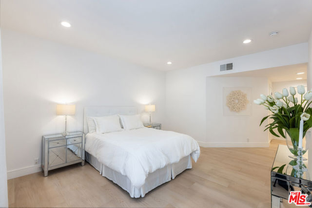 Drew Fenton | 1164 Wellesley Avenue Los Angeles CA | MLS: 7091063